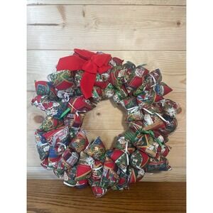 Vtg Handmade Stuffed Pillow Fabric Wreath Christmas Door Decor 15" Cottage Core